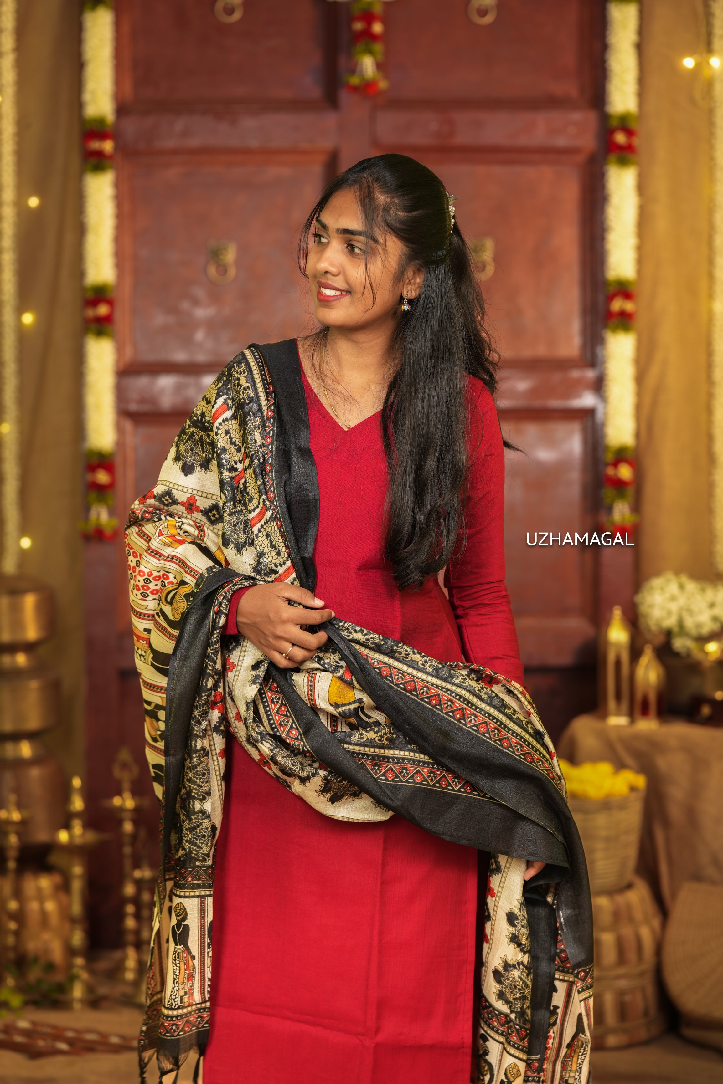 Aavani sivapu - image 2
