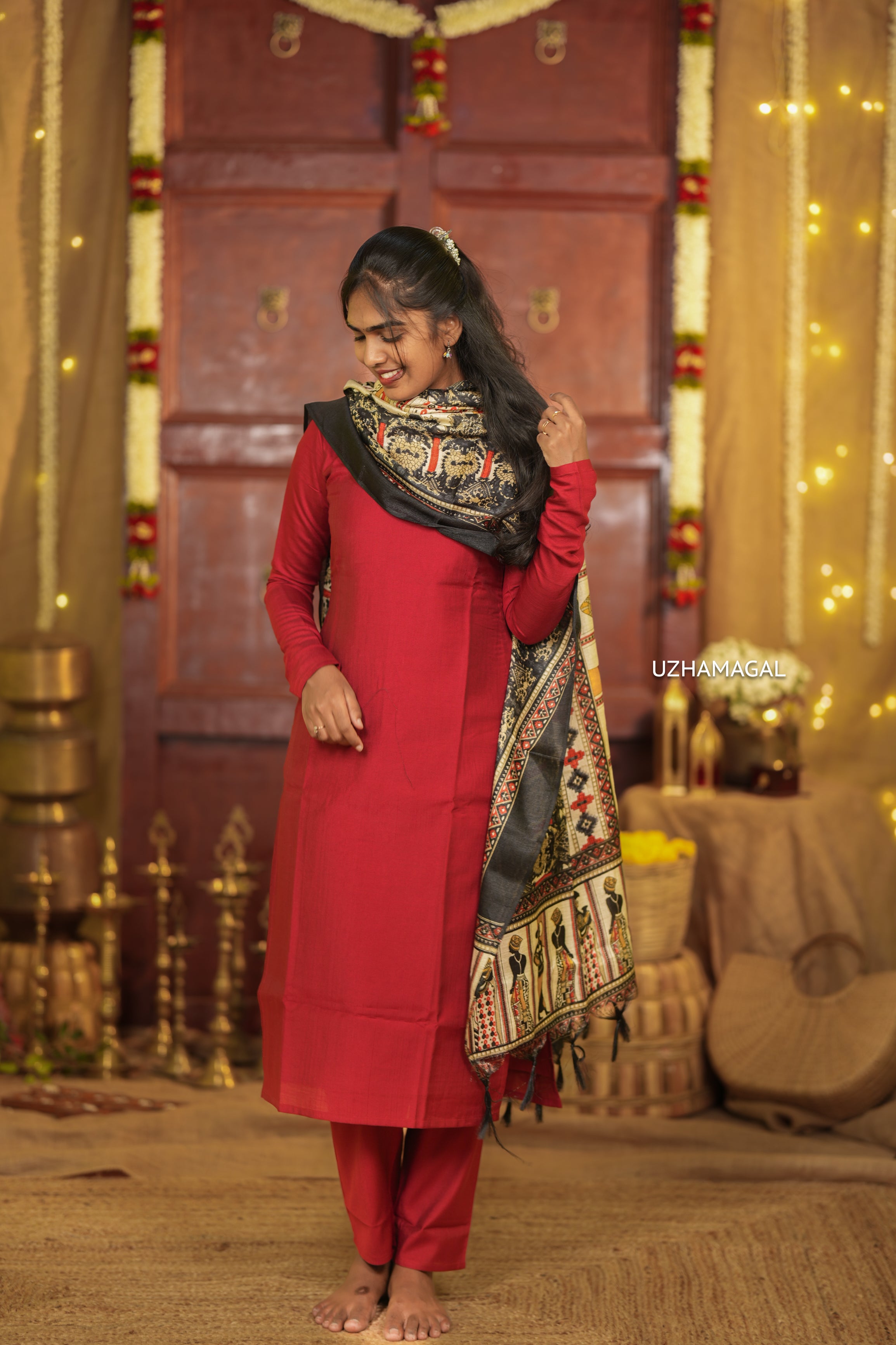 Aavani sivapu - image 5
