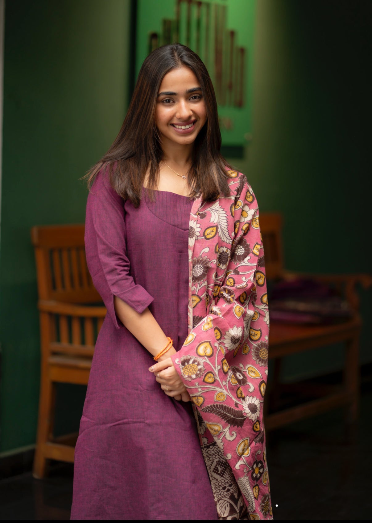 AL 575 Raw silk co ords with kalamkari dupatta(with lining) - image 2